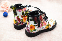 Load image into Gallery viewer, SH- 2019 Girls Boots PU Leather Waterproof Kid Boots Flower Design