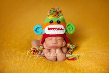 Load image into Gallery viewer, Handmade Baby Boy Hat / Pant Set Newborn Baby Boy Colorful Crochet knit Sock Monkey Hat With Ear Flaps